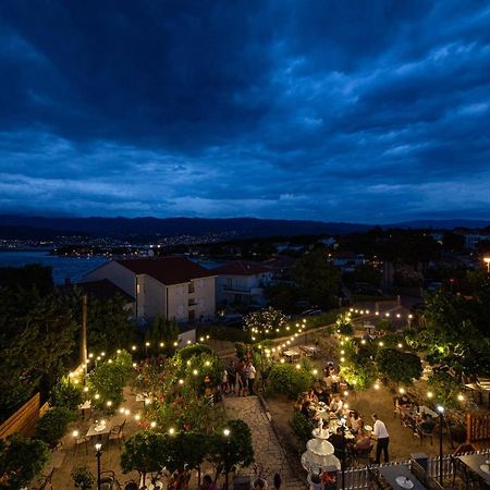 Meliores Rooms Šilo Екстериор снимка