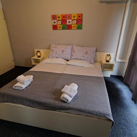 Meliores Rooms Šilo Екстериор снимка