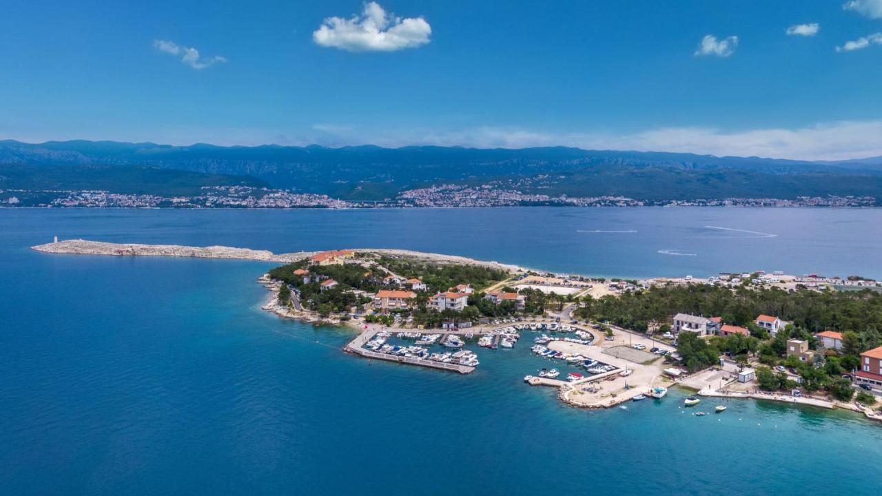 Meliores Rooms Šilo Екстериор снимка
